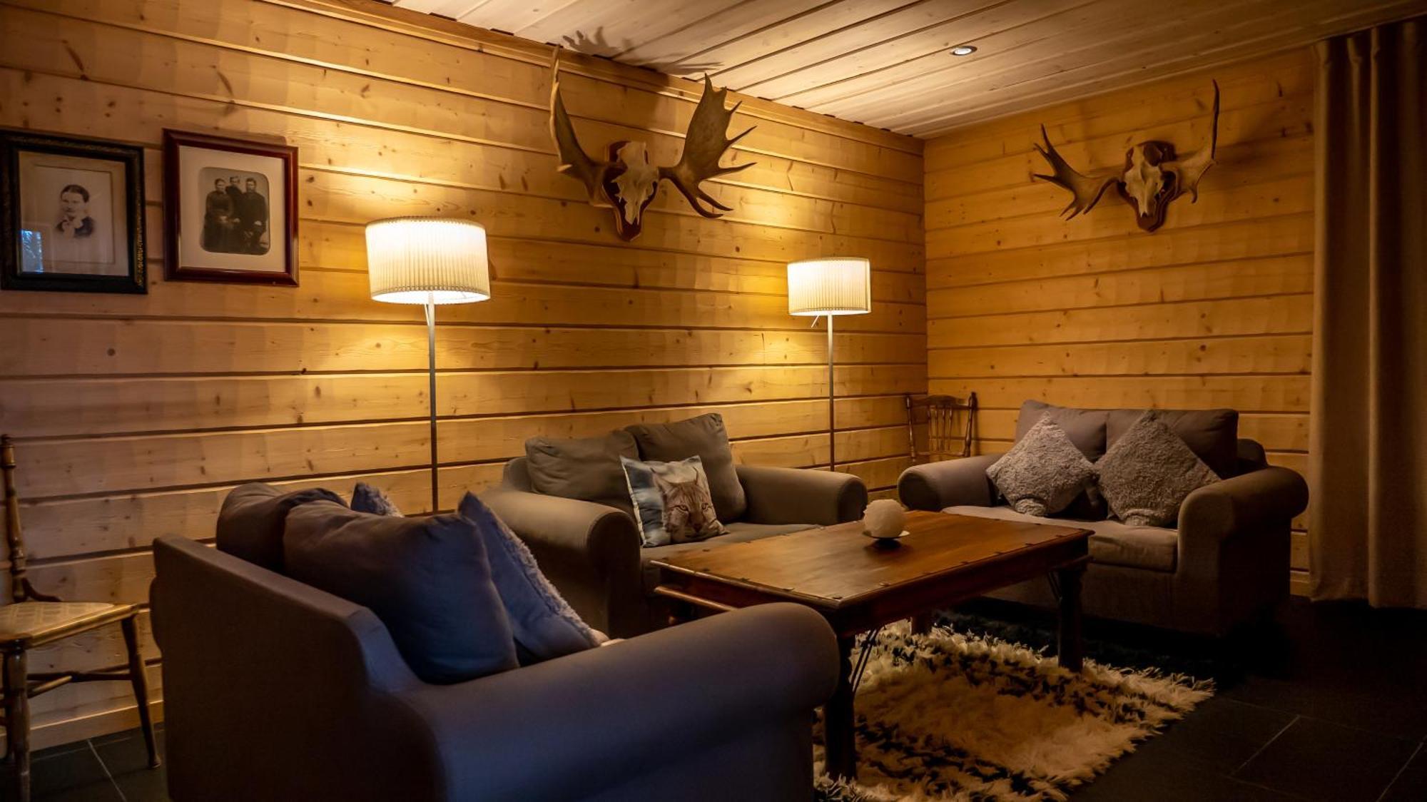 Hotell Kloevsjoefjaell Hotel